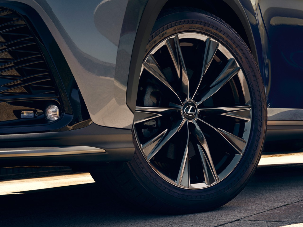 A close up on a Lexus wheel 