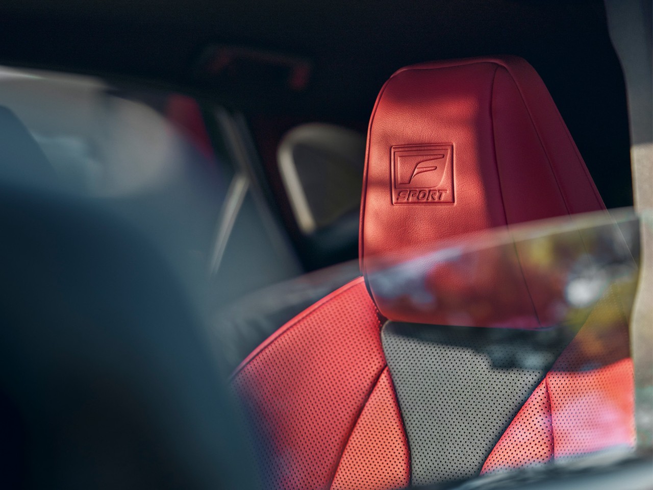 Lexus F Sport seat